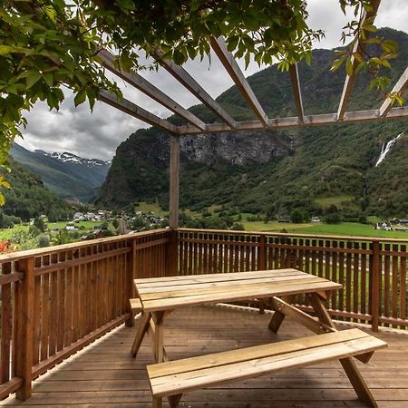 Panoramic Terrace, Huge Rain Shower And Cosy Lofts Flåm Exteriér fotografie